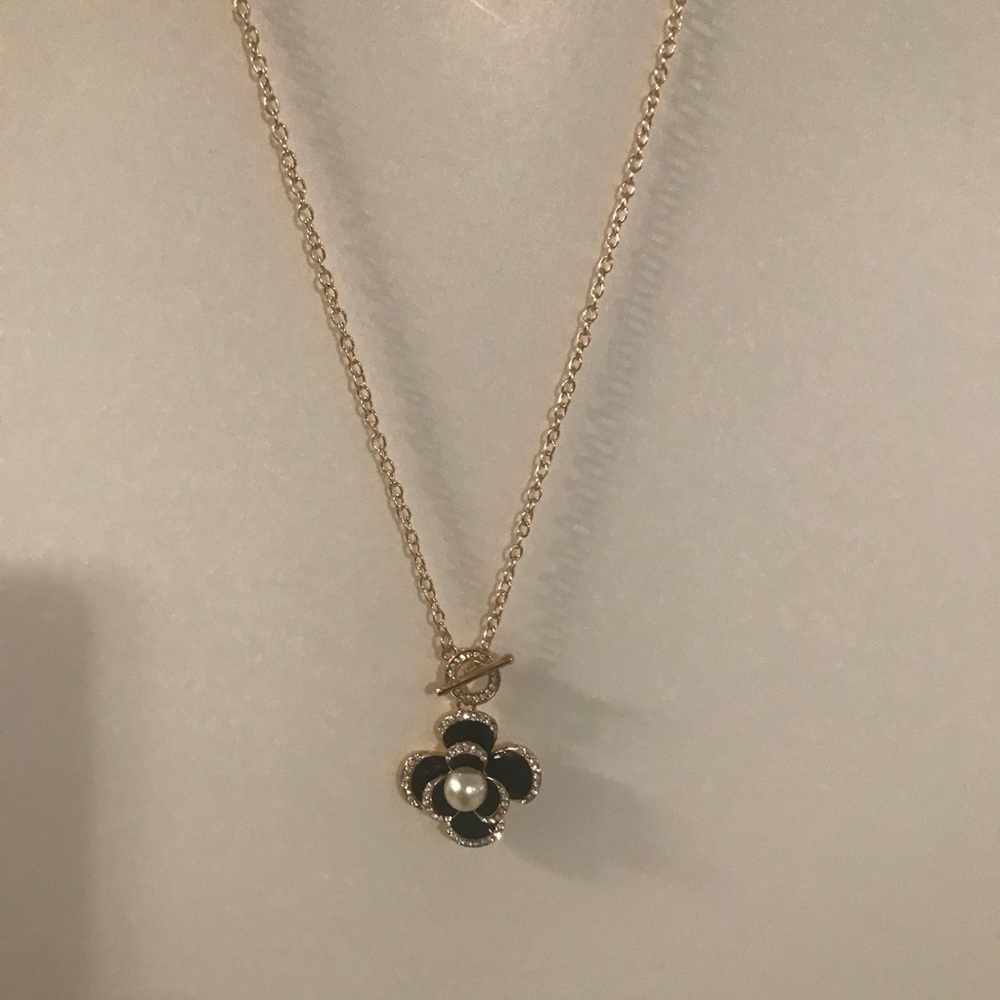 New beautiful necklace